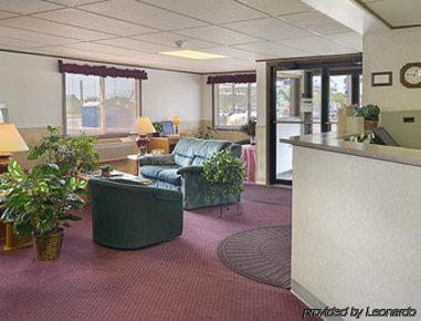 Super 8 By Wyndham Superior Wi Hotel Interieur foto